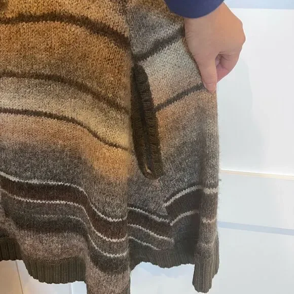 Sanctuary Cape - one size fits all - Picture 4 of 5